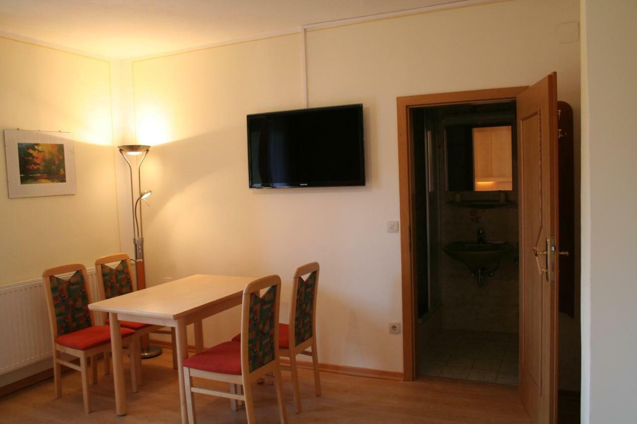 Gastehaus Sapetschnig Daire Faak am See Dış mekan fotoğraf